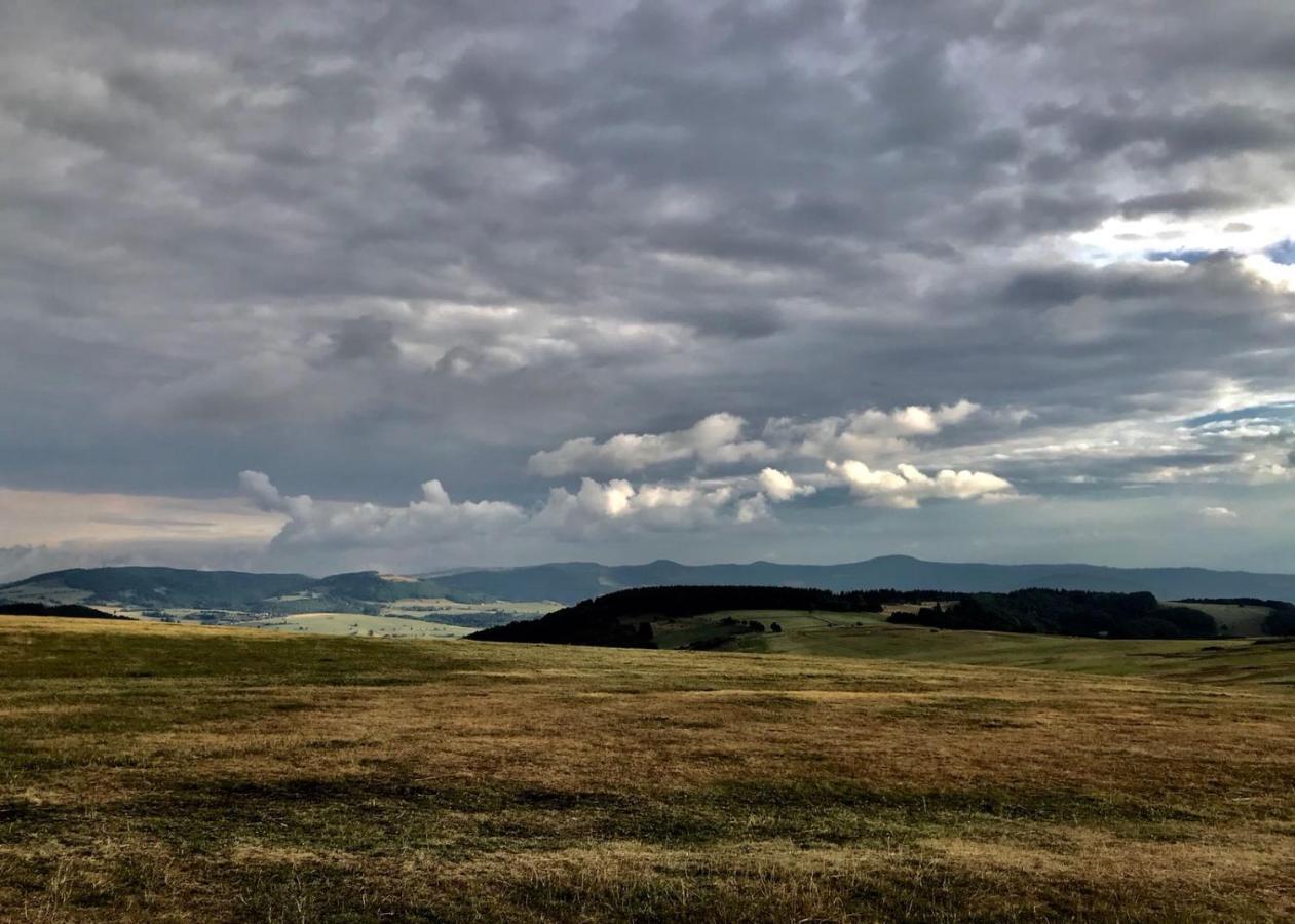 Jagdhaus In Der Rhoen In Voelliger Alleinlage Gersfeld Buitenkant foto